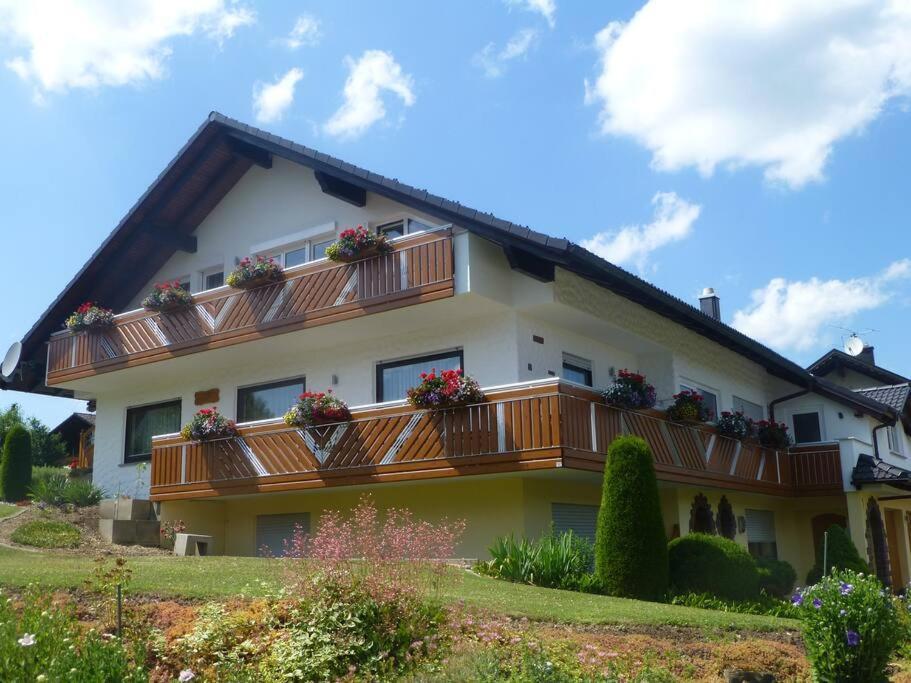 Moderne Ferienwohnung - Neu Renoviert - Ruhige Lage Waldachtal Extérieur photo
