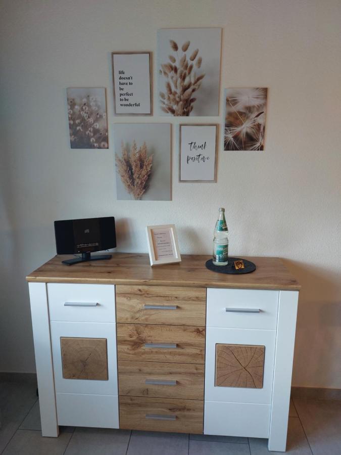 Moderne Ferienwohnung - Neu Renoviert - Ruhige Lage Waldachtal Extérieur photo