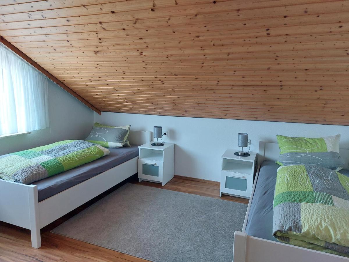 Moderne Ferienwohnung - Neu Renoviert - Ruhige Lage Waldachtal Extérieur photo