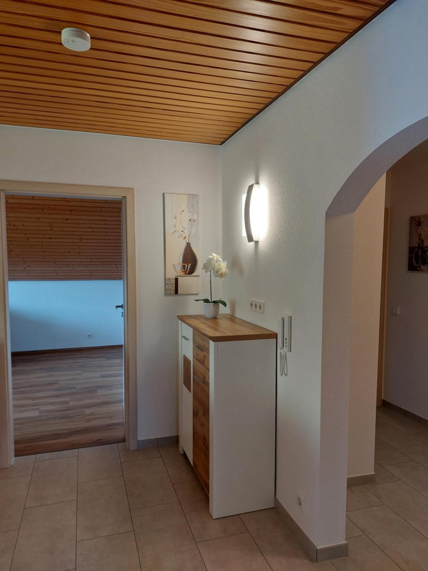 Moderne Ferienwohnung - Neu Renoviert - Ruhige Lage Waldachtal Extérieur photo